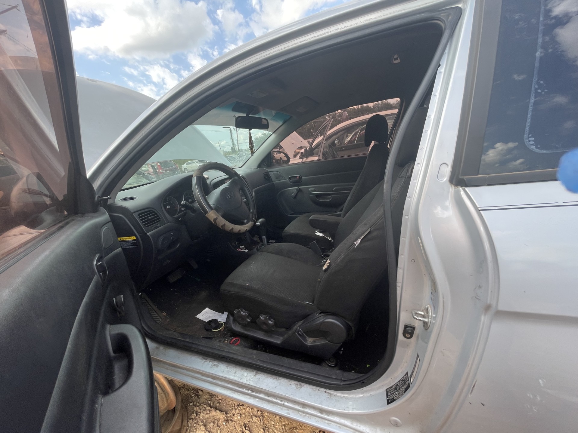 2008 HYUNDAI Accent